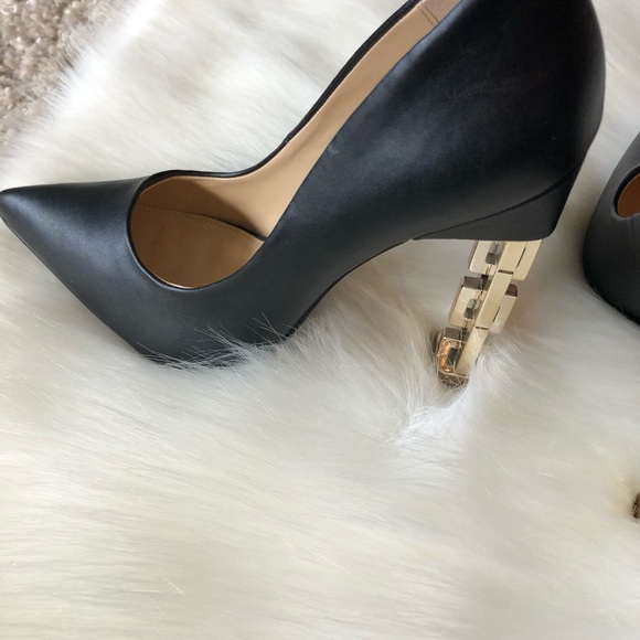 Pre-Owned Black Katy Perry Suzzie Chain-Heel Pumps - Picture 6 of 8